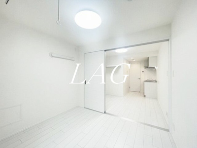 【居間・リビング】 | BIBLIO MEGURO | 洋室のお部屋です。