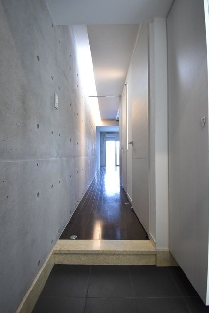 ｔｈｅ　ｇｌａｓｓｅｓの玄関