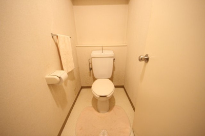 【トイレ】 | 琵琶湖アーバンリゾート2番館 | 上階・下階それぞれにトイレがあります