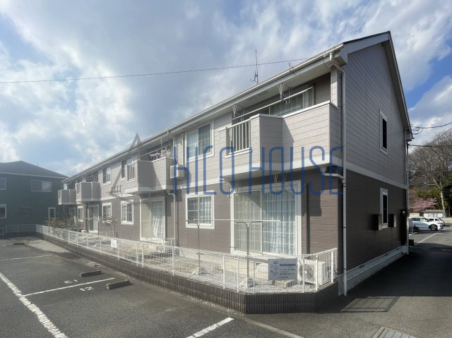 ウエストユ－Ａの外観