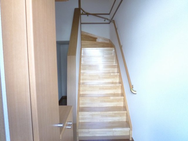 ウエストユ－Ａの玄関