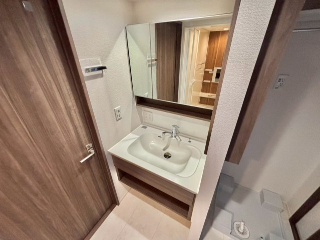 マーレ・カルモの独立洗面台