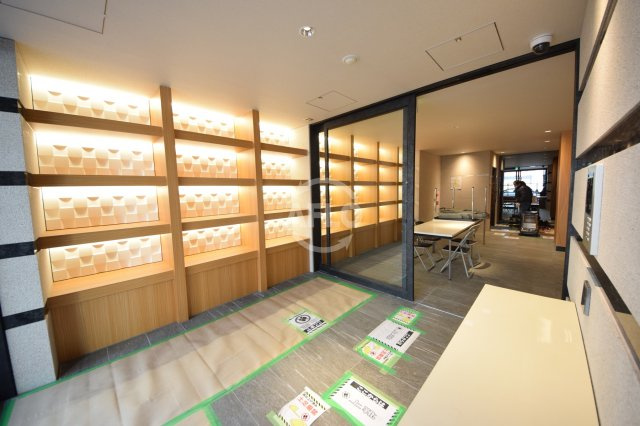 RISINGMaison本町橋のエントランス|RISING Maison 本町橋　エントランス
