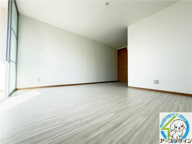 橋本ビルの居間・リビング