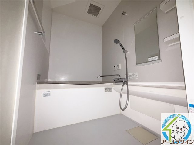 橋本ビルの浴室