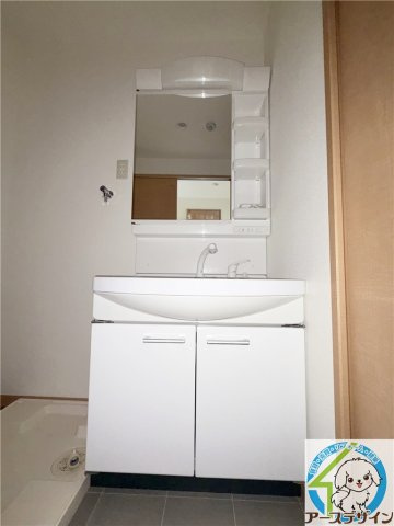 橋本ビルの洗面所