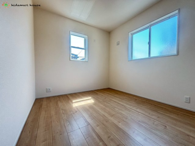 北本市東間　新築戸建　リーブルガーデン01の子供部屋|主寝室：5.3帖