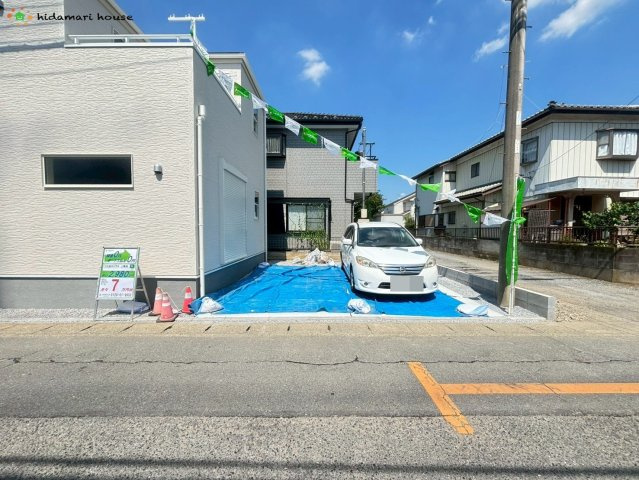 北本市東間　新築戸建　リーブルガーデン01の駐車場