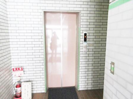 ハイネスイイダのロビー