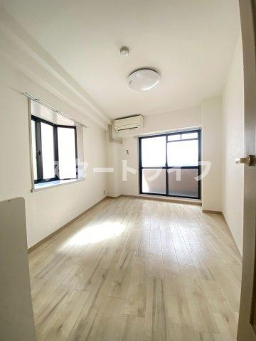 大阪市淀川区宮原１丁目の賃貸マンションの洗面所