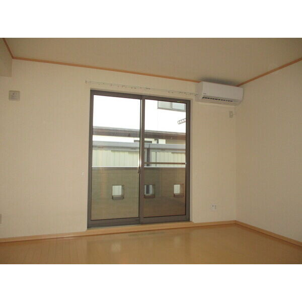 ゼフィール小人町の居間・リビング