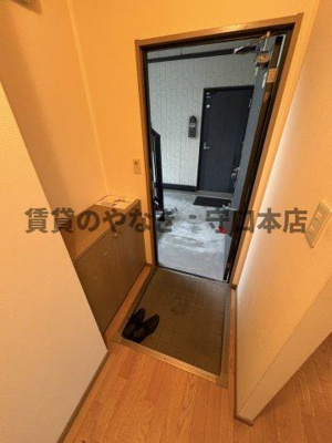 【玄関】 | エスポワールB