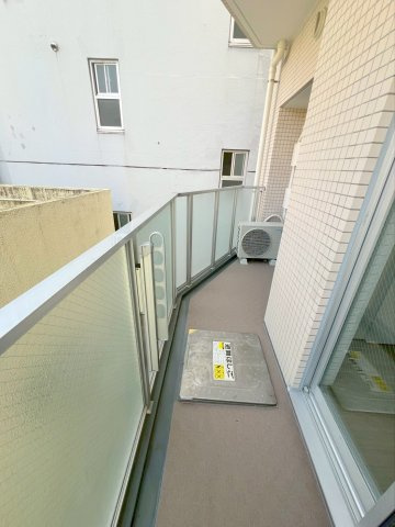 アトラス本郷赤門前のバルコニー