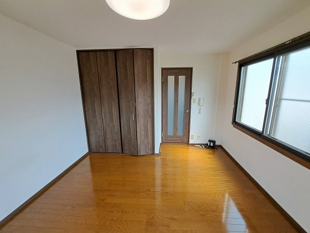 プチメゾン弥生の内装