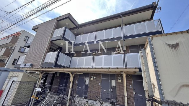 レオパレスルーナの外観