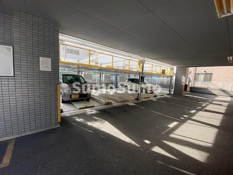 ブルネン武庫之荘の駐車場|駐車場完備です