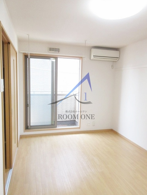 エトワールの居間・リビング|洋室のお部屋です。