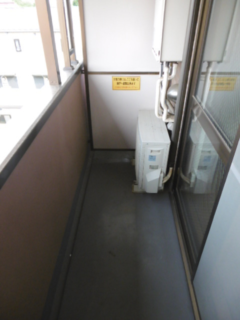 ロイヤルコート北野のバルコニー