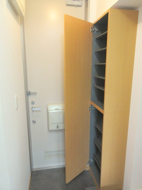 ヘーベル　フィオリーレの玄関|トールサイズの玄関シューズボックス