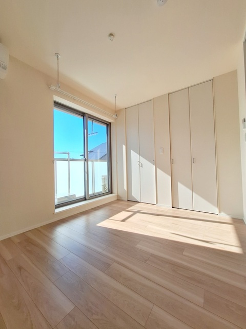 グランキ大森ガーデンの洋室|5.5帖