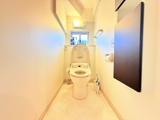 【太陽光付きオール電化】神栖市大野原中古物件【長期優良住宅】のトイレ
