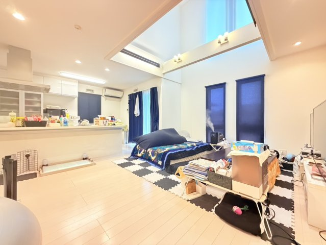 【太陽光付きオール電化】神栖市大野原中古物件【長期優良住宅】の居間・リビング