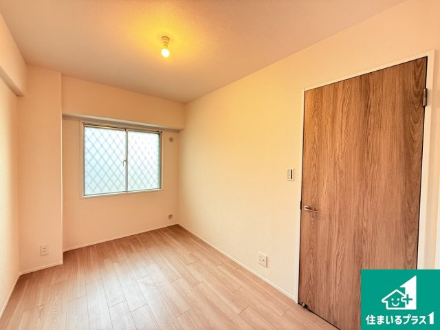 ネオコーポ北加賀屋の洋室