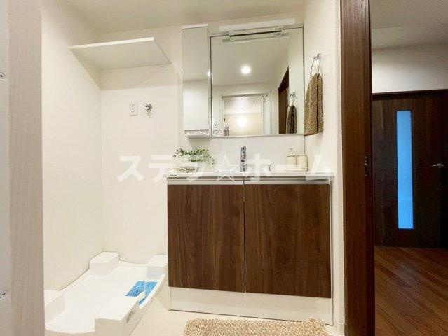 高殿コーポの独立洗面台|使いやすい独立洗面台です