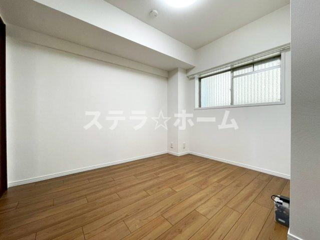 高殿コーポの洋室|個人の部屋や寝室として使える洋室です