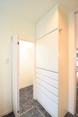 【収納】 | 宇多津町浜七番丁売戸建 | 洗面収納