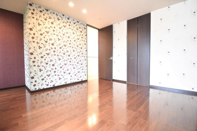 【洋室】 | 宇多津町浜七番丁売戸建 | ２階洋室