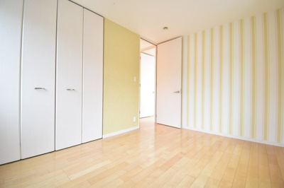 【洋室】 | 宇多津町浜七番丁売戸建 | ２階洋室