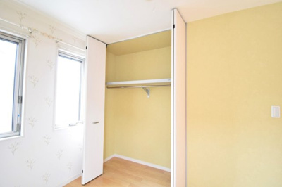 【収納】 | 宇多津町浜七番丁売戸建 | ２階洋室収納