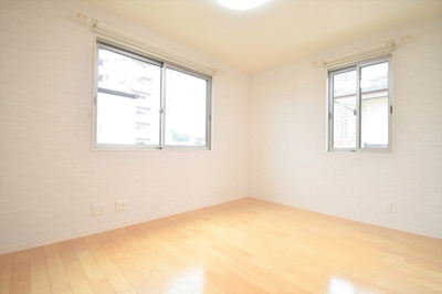 【洋室】 | 宇多津町浜七番丁売戸建