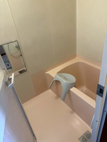 売下宿　帯広市西18条南5丁目の浴室