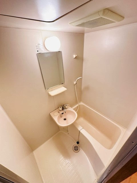 高山ビルの浴室|同タイプ他住戸の写真（参考）