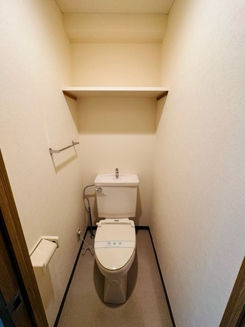 高山ビルのトイレ|同タイプ他住戸の写真（参考）