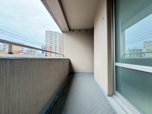 ◆２０２５年４月リフォーム完了◆駅徒歩４分◆４ＬＤＫ住戸◆２面バルコニー◆フォルクローレ瀬田のバルコニー|南側バルコニー