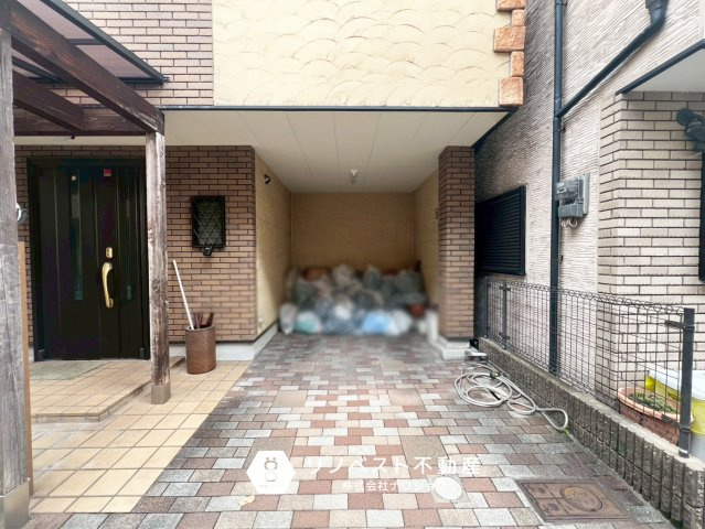 東成区東今里１丁目の駐車場|1台分の駐車場完備◎
お出掛け好きのファミリーに嬉しいですね♪