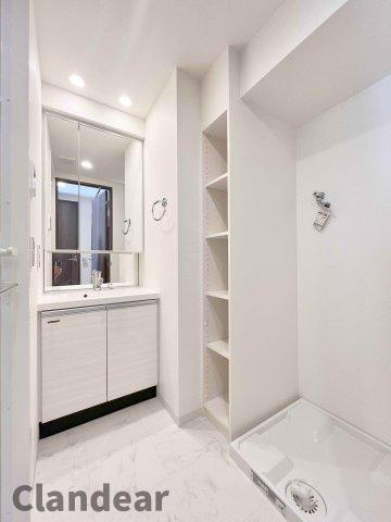 サンクレイドル浅草の独立洗面台|ドキドキの新生活も、安心してスタート。ぴったりの住まいを見つけませんか？クランディアが一緒に住まい選びをサポートします‼　まずは、お気軽にお問合せください　＃クランディア