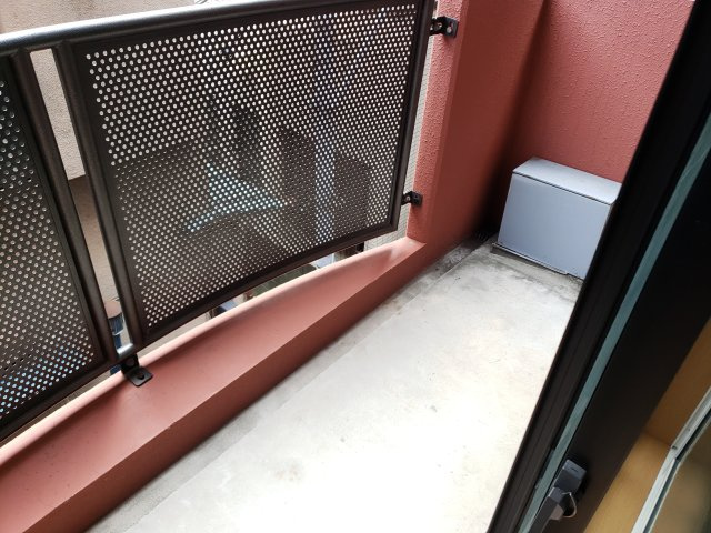 アル・ファーロ・ミヤギのバルコニー