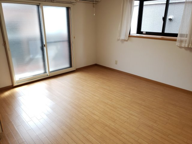 アル・ファーロ・ミヤギの居間・リビング