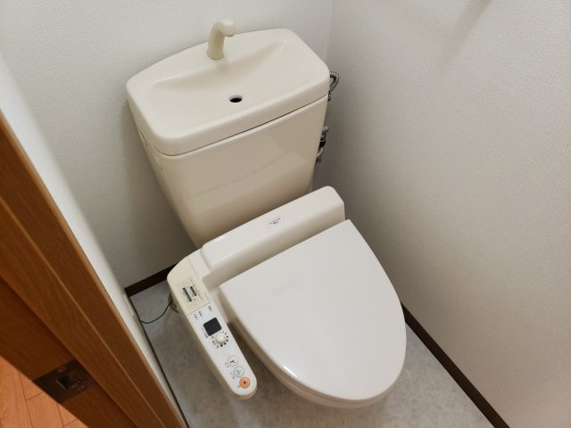 アル・ファーロ・ミヤギのトイレ