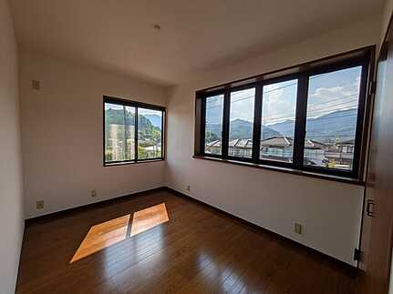 広島市佐伯区藤の木4丁目　中古一戸建て(JS)の洋室