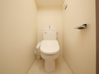 【トイレ】 | スプランディッド天王寺パークサイド | 落ち着いた色調のトイレです