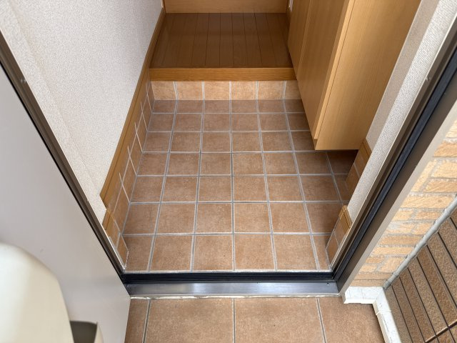 グラース・アンジュＡの玄関