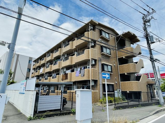 モンテジュール