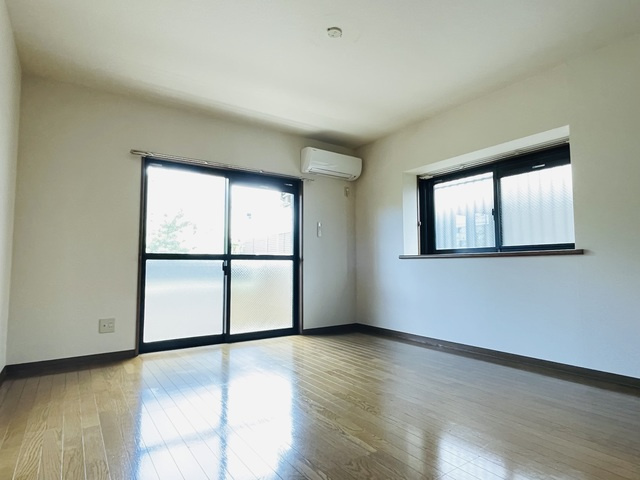 モンテジュールの居間・リビング