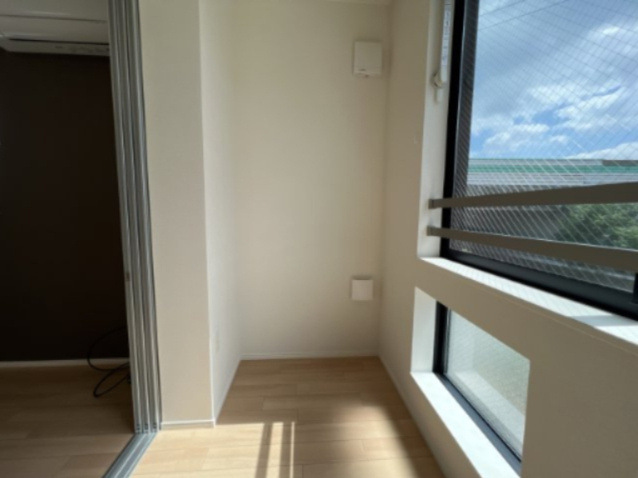 ミモザの内装|カメラ付インターホン