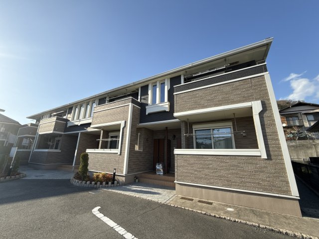 ジュネス青山